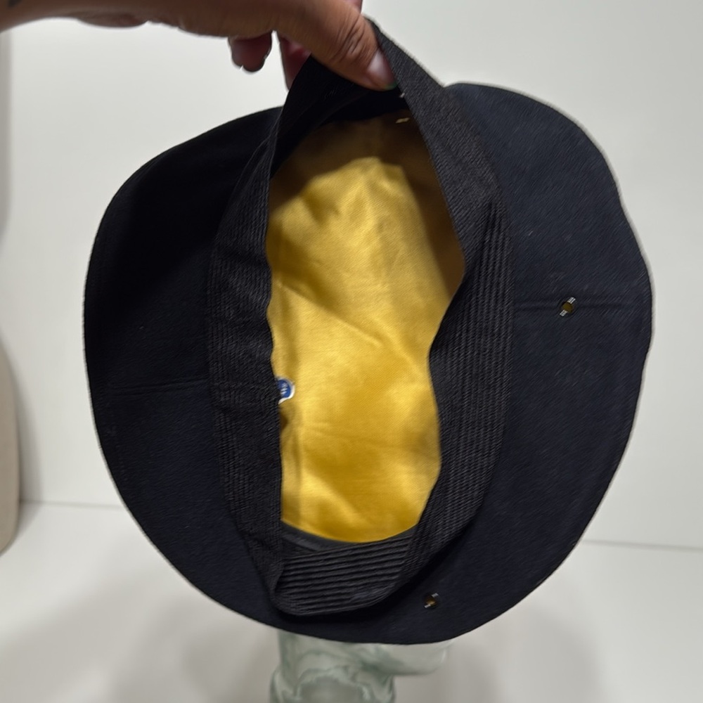 Bancroft 100% Wool Beret - Picture 10 of 13